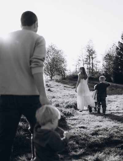 A documentary style family session in Aldergrove.