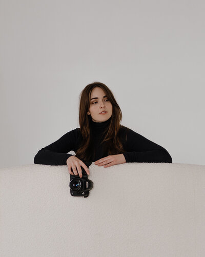 Portrait photo of Sierra Greenlee of Greenlee photography.