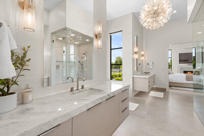 luxury bathroom design from the Stillwater Modern Prairie project by Idaho luxury custom home builder Thompson Homes