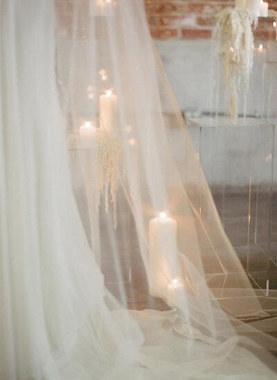 Modern wedding at the Ember venue in Salt Lake City - 10