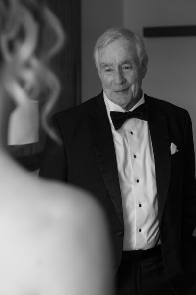 Documentary Style Wedding Photographer - Napa