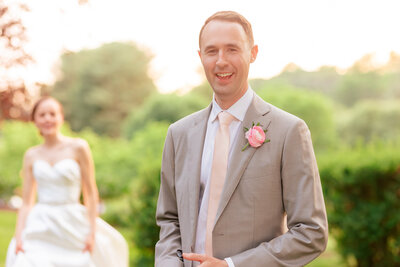 Great Fall Virginia Backyard Wedding in the Spring in DC