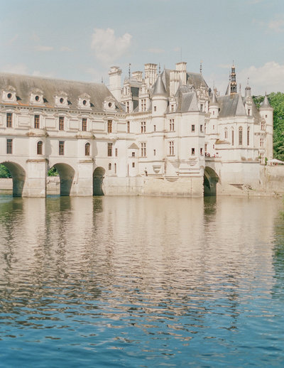 Paris-Wedding-Photographer-Film-Photographer-France-Molly-Carr-Photography-15