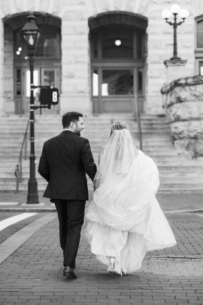 L+M_MainStreetStation_Wedding_LeahReddingPhotography-77