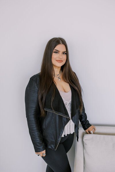 Camille Aranda, one of our lead makeup artist, excels in creating elegant and timeless looks for all clients. With a keen eye for detail and a commitment to perfection, Camille ensures every client feels beautiful and confident.