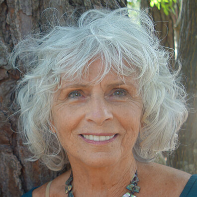 Founder of Pure Naturopathy School and author of Herbs of Grace, Iridology : A Complete Guide