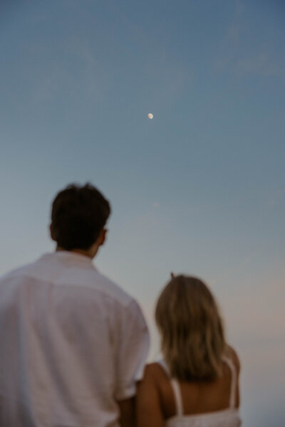 midnight sun Alaska, Wasilla wedding photographer, adventure couples photographer, adventure elopement