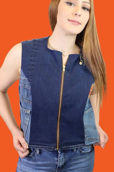 Crop Vest with patch pockets