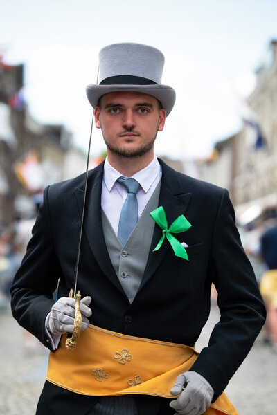 Spontane buitenshoot in de natuur met natuurlijk licht, vastgelegd door Studio 2Shoot op locatie in Zuid-Limburg.