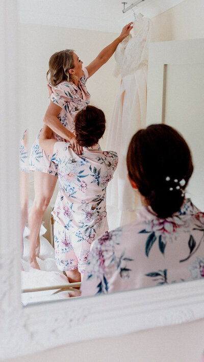 Authentic wedding photography by Shane O’Neill of Aspect Photography, an Ireland wedding photographer known for his candid and documentary-style approach