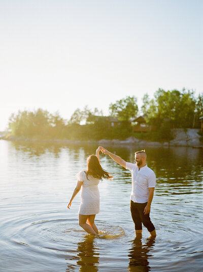 Winnipeg Wedding Photography - Manitoba Wedding Photographer - Romantic Timeless Wedding Photos