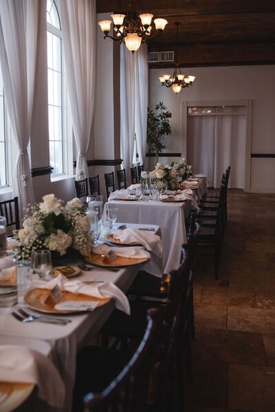 Casa Marina Hotel And Restaurant | Documentary Wedding Photographer Jacksonville | Phavy Photography