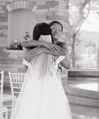 dripping springs wedding photographer- 0029-2