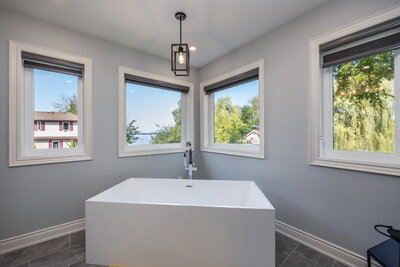 526 View Lake ensuite (4)