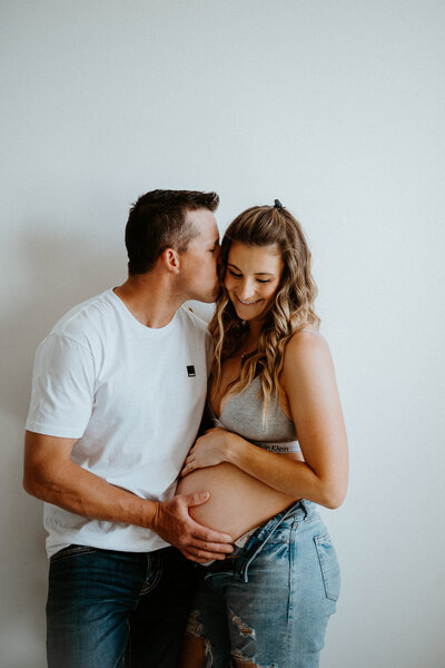 New mom to be sunset maternity shoot