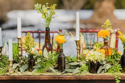 Antrim-144-MD-wedding-florist-Sweet-Blossoms-farm-table-Kirsten-Smith-Photography