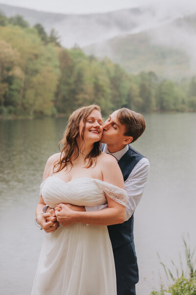 Newlyweds share a kiss