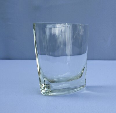 clear-glass-tealight-holders-wedding-lighting-homefield-sk