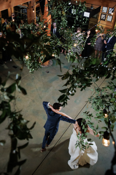  WISCONSIN WEDDING AND EVENT FLORIST | SERVING MADISON, MILWAUKEE, & BEYOND 
