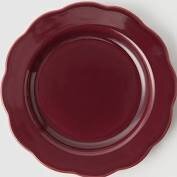 Wedding dishes in dark red designed by Eclat Destination Weddings