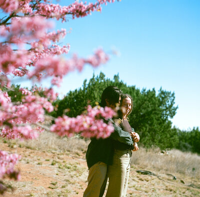 Marfa-Texas-engagement-K&H-Will-DeGraw-Clever-Disarray-18