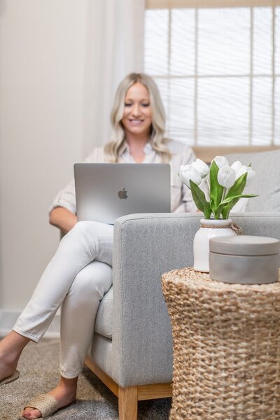 Iowa Interior Designer Brand Photography woman types on laptop for business