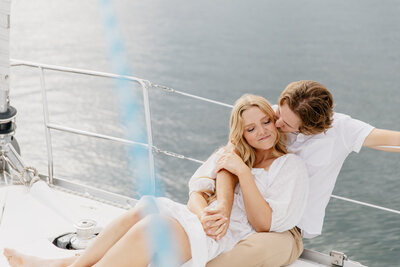 Join the North Shore Workshop for adventurous female photographers, led by wedding photographer Morgan, June 9-12, 2025, in Duluth, MN. Only two spots left for this exclusive event offering photography education, styled shoots, and personalized coaching
