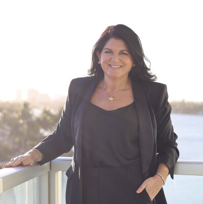 Photo of Tracy Effron Travel Advisor at An Avenue Apart 