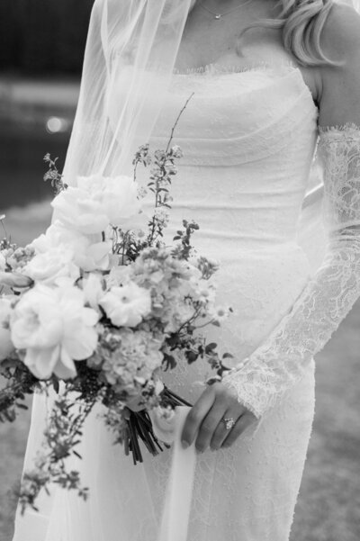 Bride holding her bouquet in Banff National Park