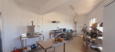 L'atelier de préparation de la conserverie