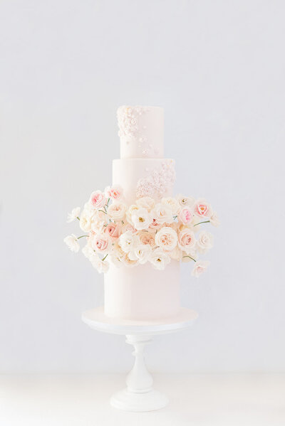 Pastel 4 tier floral luxury wedding cake | MonAnnie