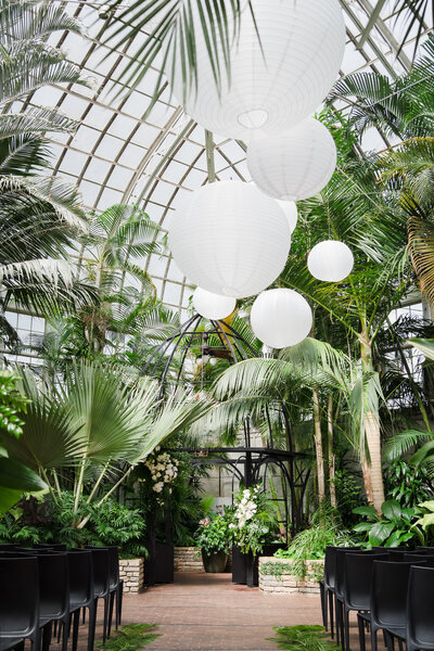 The ceremony space inside the Palm House at the Franklin Park Conservatory