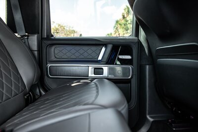 mercedes-g550-desert-sand-professional-edition-for-rent-in-miami-033