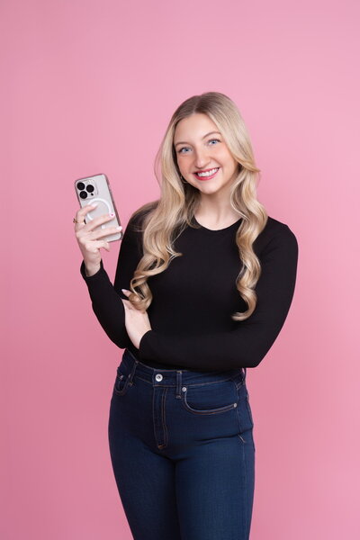 young blonde woman takes a Natural headshot