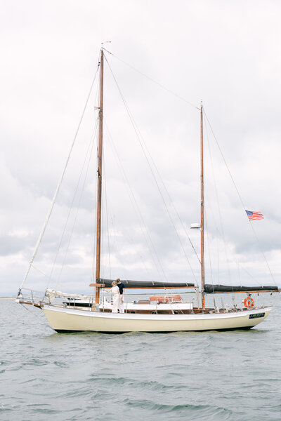 sailboat-engagement-session-nantucket-harbor