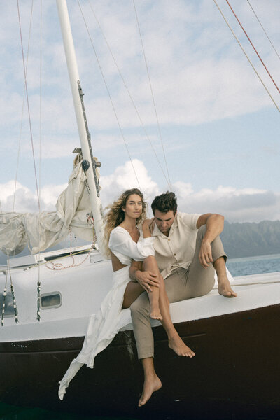 Wedding Photographer in Oahu, Hawaii capturing details and editorial moments.
