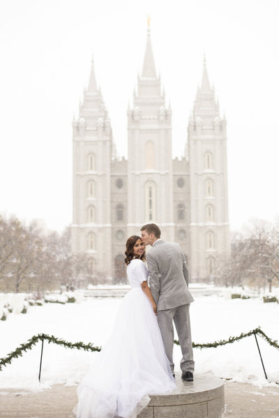 Salt Lake City Temple Wedding Winter Snow Caili Chung Photography