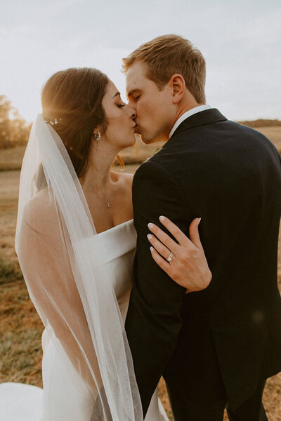 wedding couple kissing