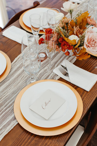 Fall wedding table