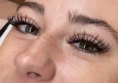 A newly extended set of eyelashes