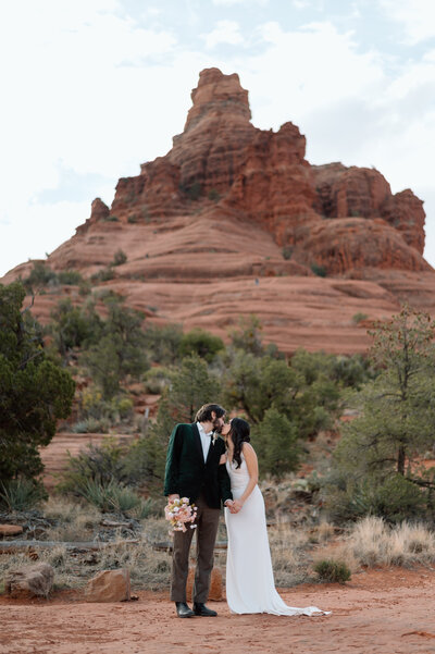 Sunset elopement in Raleigh, NC