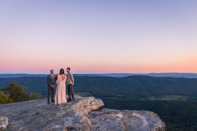 elopement and wedding photographer in northern virginia
