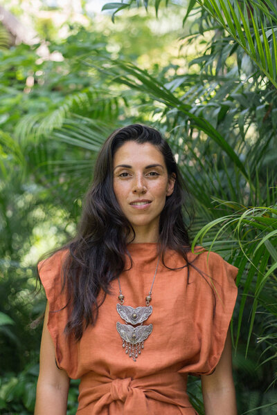 Devotional Leadership Coach Nisha Moodley praises spiritual business coach, Rachael Maddox, as masterful at her craft.