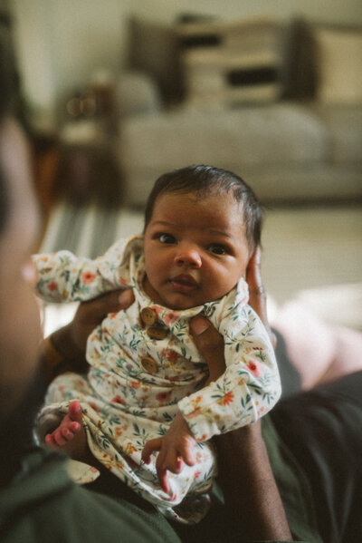 Spring time in home newborn photos - Isa Photo+Film14