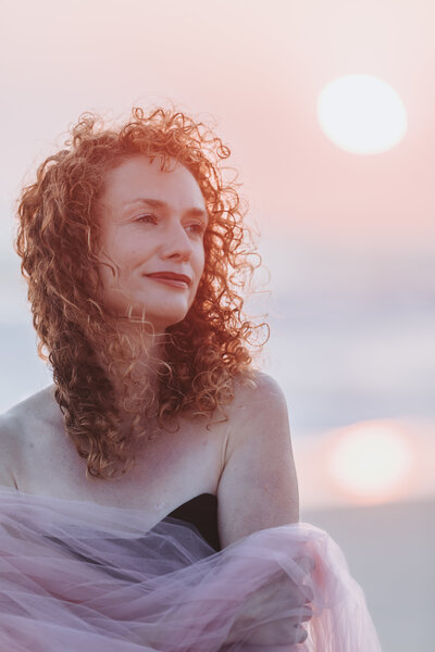 Caroline Morey Photography Coastal Portrait Beach Goddess Romantic Woman Pink Sunset Huntington Beach7111 copy