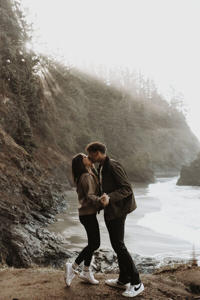 WithLoveFromCass_OregonProposalPhotographer_MadisonChristian_Novemeber2025_SecretBeach-49