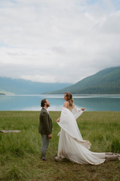 couples exchange their emotional vows