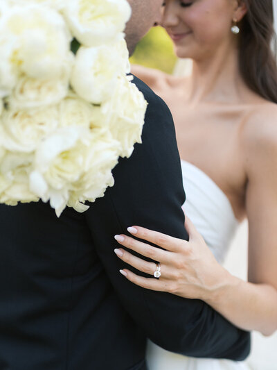 san-antonio-wedding-photographer-engagement-ring-closeup