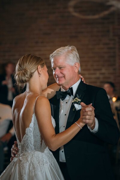 215_Savannah wedding_Charles Morris Center_Cathedral_St.John_2163_Holly+Justin {Coastal Chic Studios}_CC3_3247