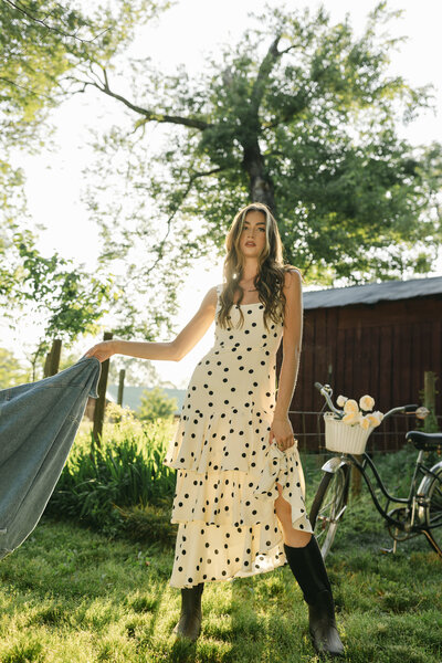 Greenville-South-Carolina-Portrait-Photographer-Editorial-Farm-Style-Summer-Session.jpg